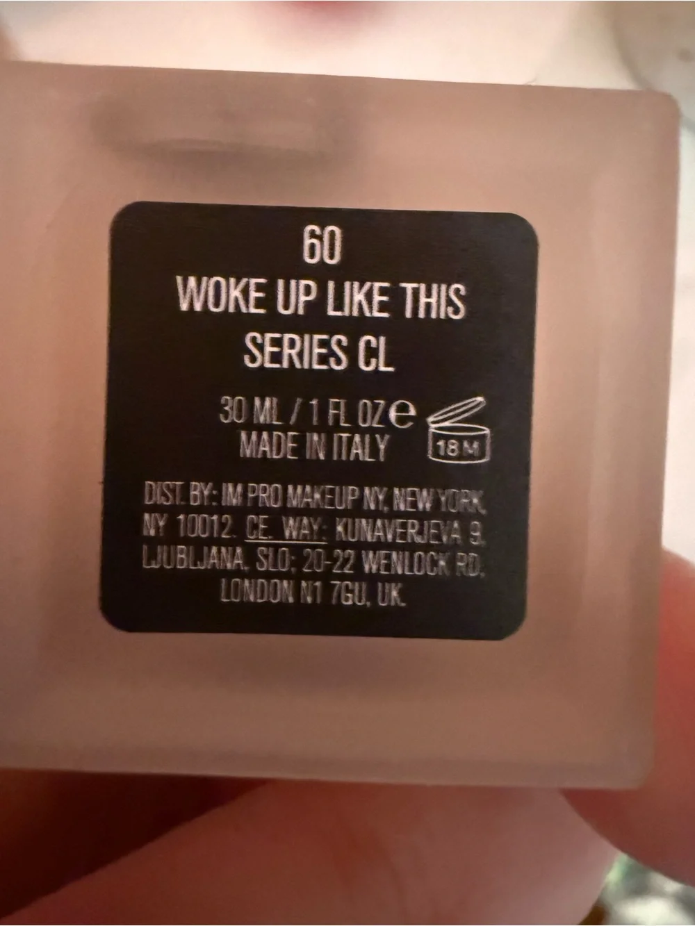 IL MAKIAGE Woke Up Like This Foundation Shade 60 NWOT